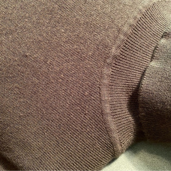 WD NY Women Green Turtleneck Crop Sweater Size L - Picture 4 of 5